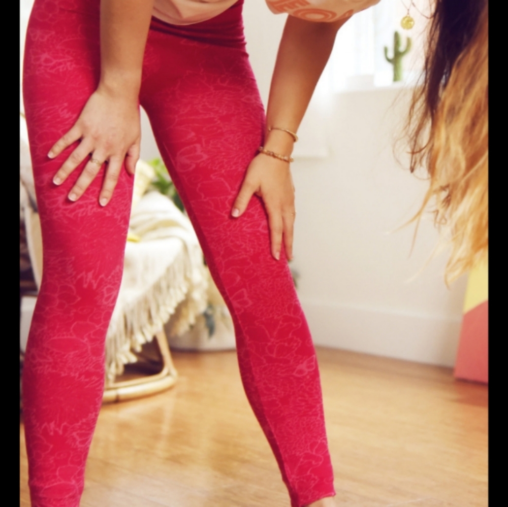 Women's High-Waist Pink Active Leggings